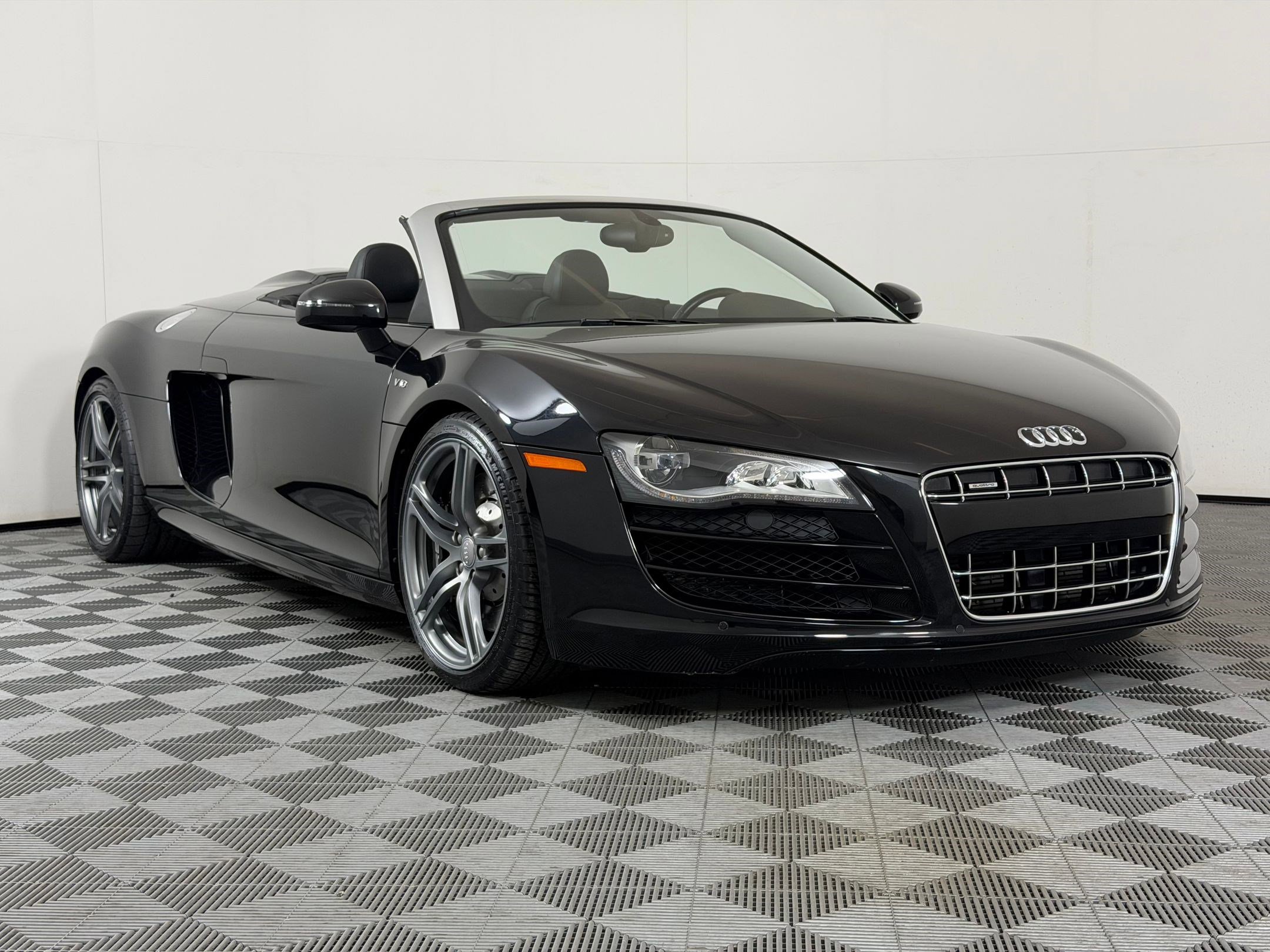 Used 2012 Audi R8 V10 AWD/4WD image 34