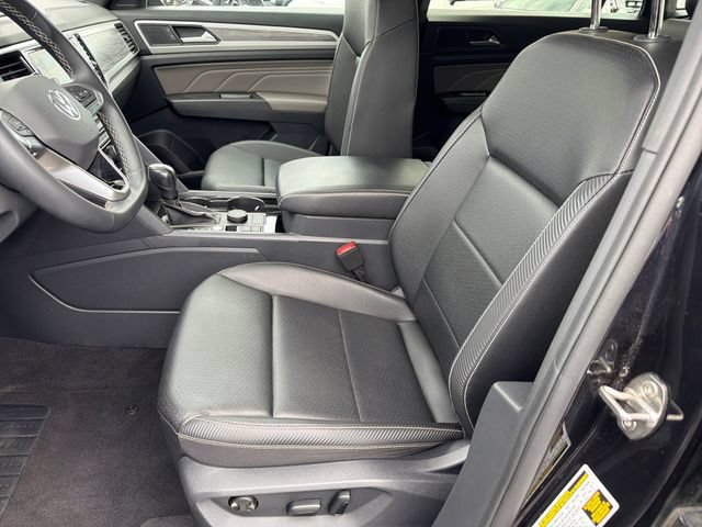 Used 2023 Volkswagen Atlas Cross Sport SE w/ Black Wheel Package AWD/4WD image 9