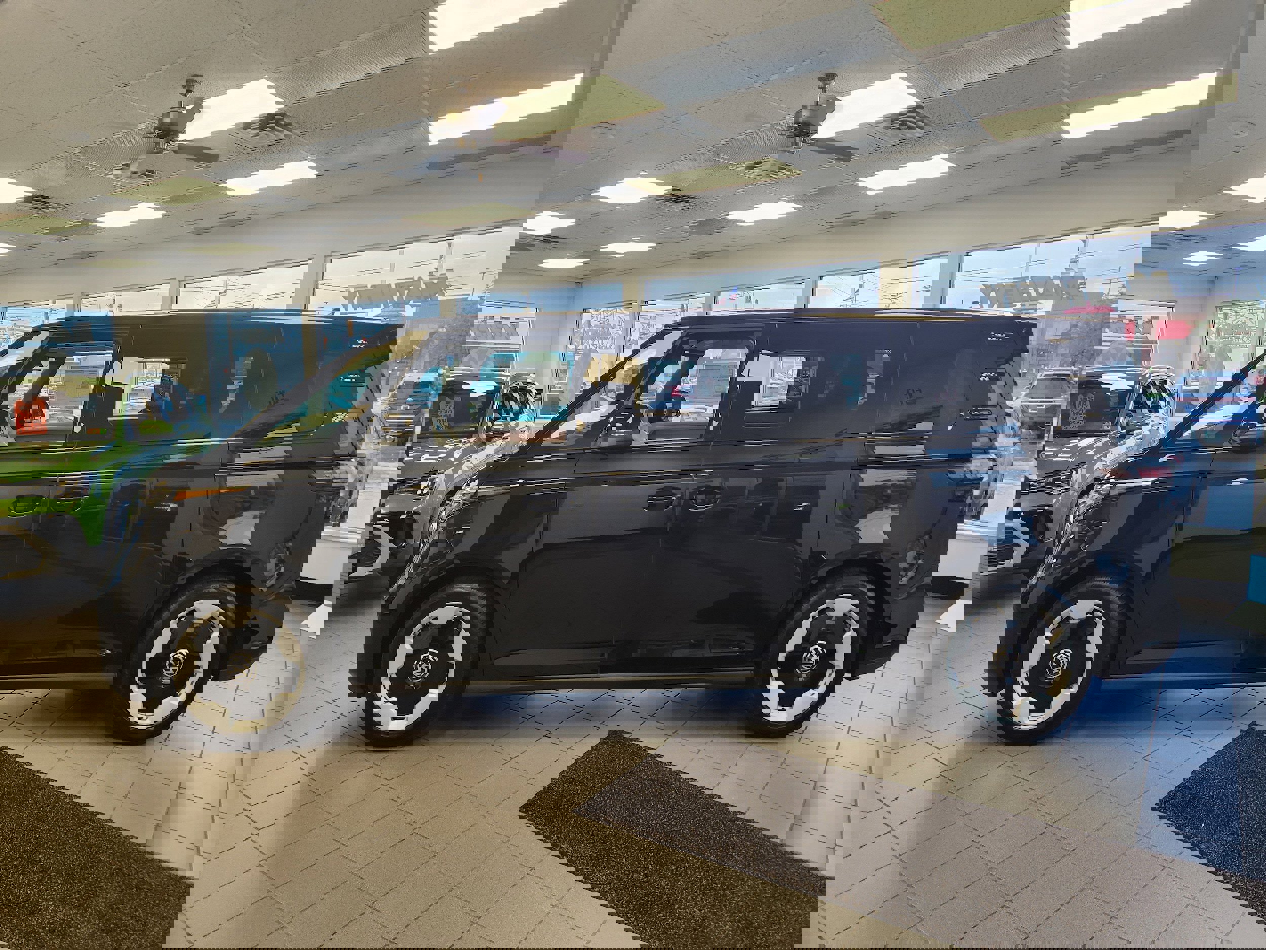 New 2025 Volkswagen ID. Buzz Pro S Plus image 2