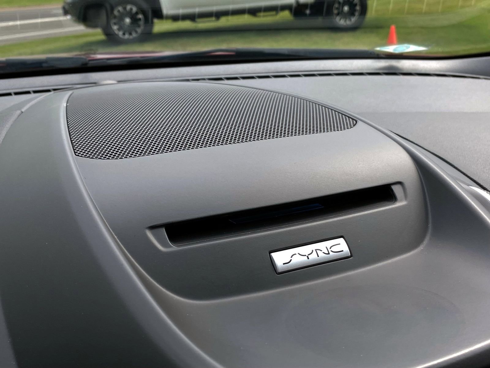 Used 2017 Ford Escape Titanium FWD image 16
