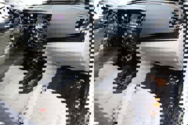 Used 2016 Kia Cadenza image 23