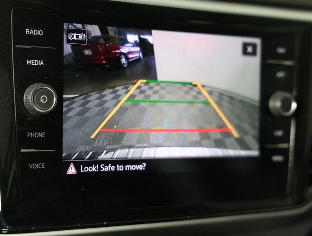 Used 2023 Volkswagen Atlas SEL R-Line image 19