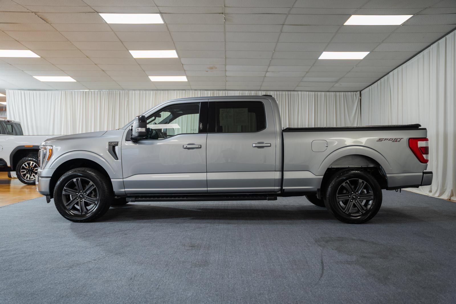 Certified 2023 Ford F150 Lariat w/ Equipment Group 502A High AWD/4WD image 4