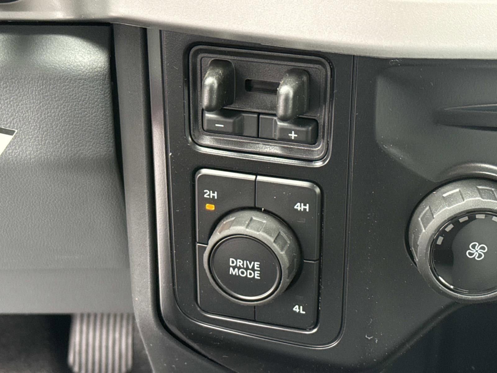 New 2026 Ford F550 4x4 Regular Cab Super Duty image 16