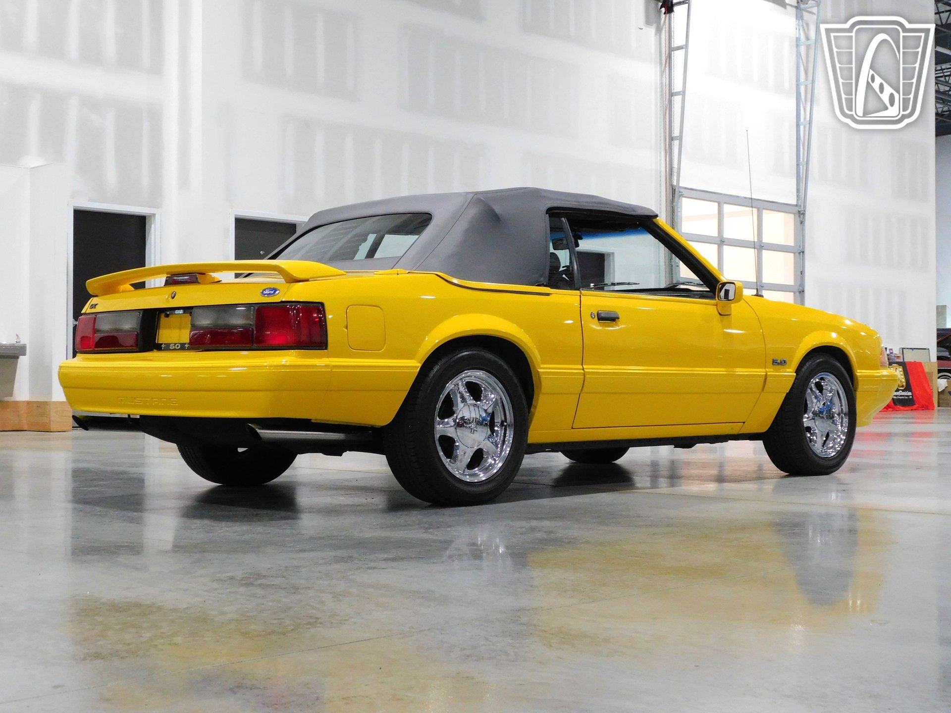 Used 1993 Ford Mustang LX RWD image 28