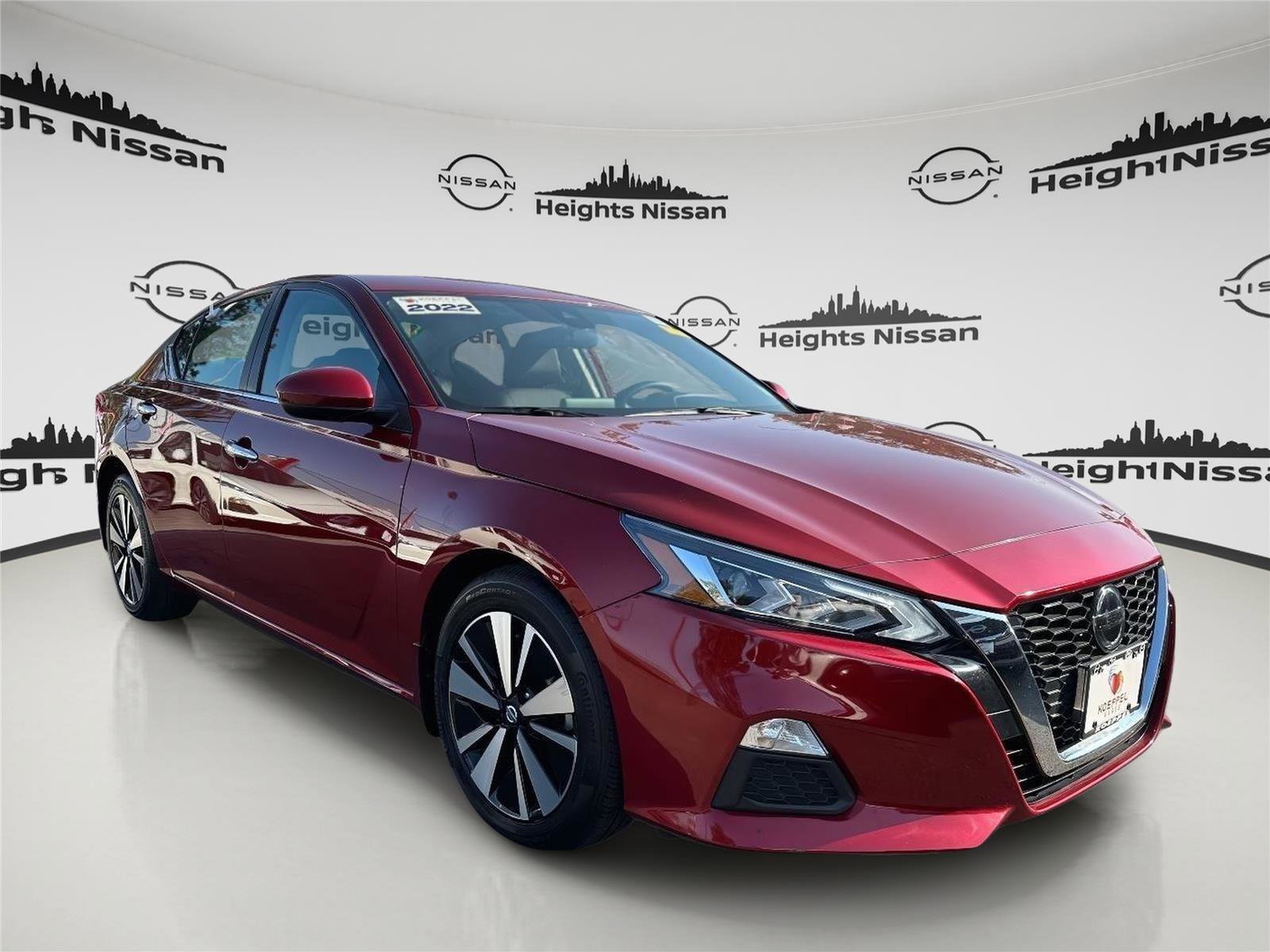 Certified 2022 Nissan Altima 2.5 SV image 1