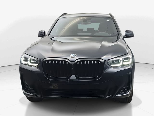 Used 2024 BMW X3 xDrive30i w/ Premium Package image 4