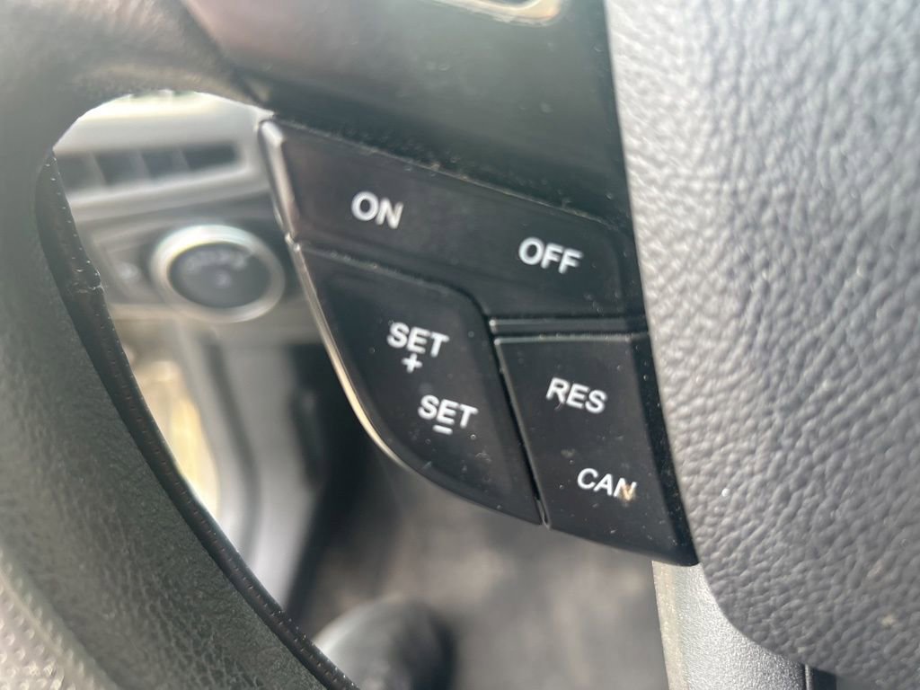 Used 2017 Ford Focus SE FWD image 16