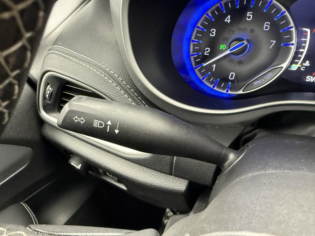 Used 2023 Chrysler Pacifica Touring image 23