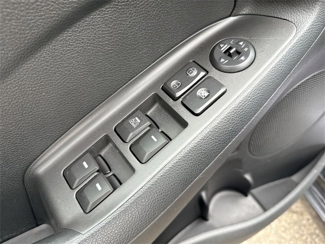 Used 2017 Kia Forte LX image 13