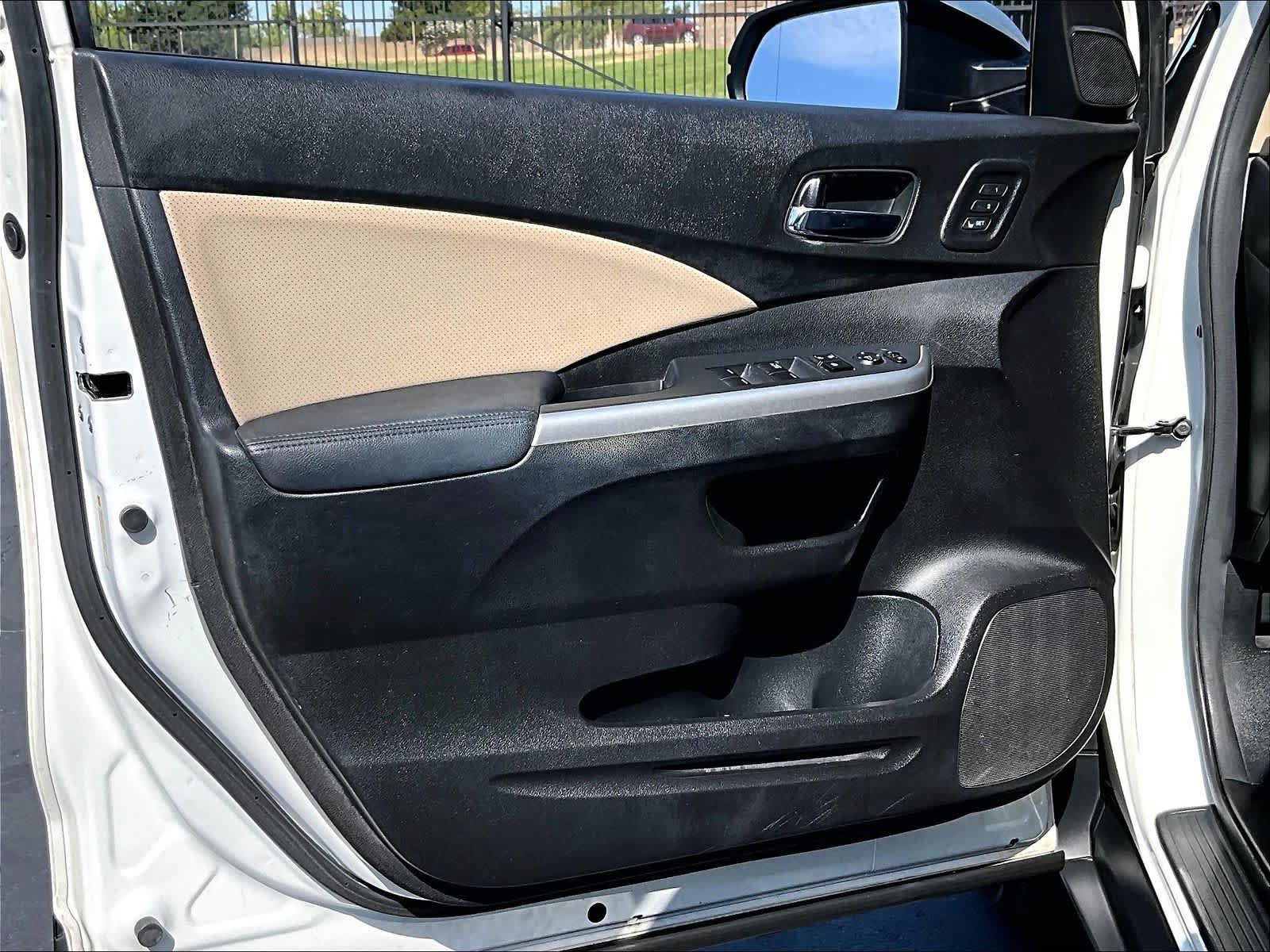 Used 2015 Honda CR-V Touring image 26