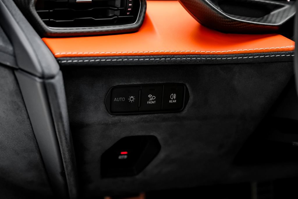 Used 2025 Lamborghini Revuelto AWD/4WD image 99