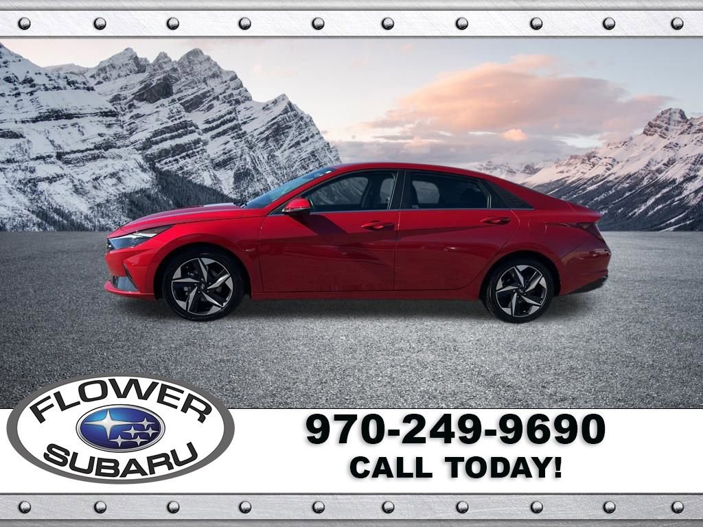 Used 2021 Hyundai Elantra SEL w/ Convenience + Premium Package image 4