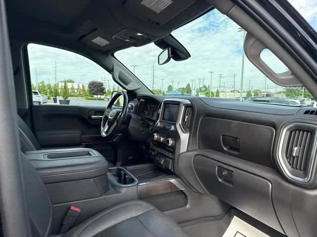Used 2021 GMC Sierra 1500 SLT w/ SLT Premium Plus Package AWD/4WD image 31