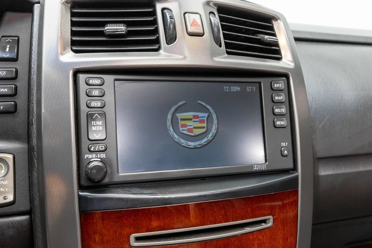 Used 2007 Cadillac XLR RWD image 29
