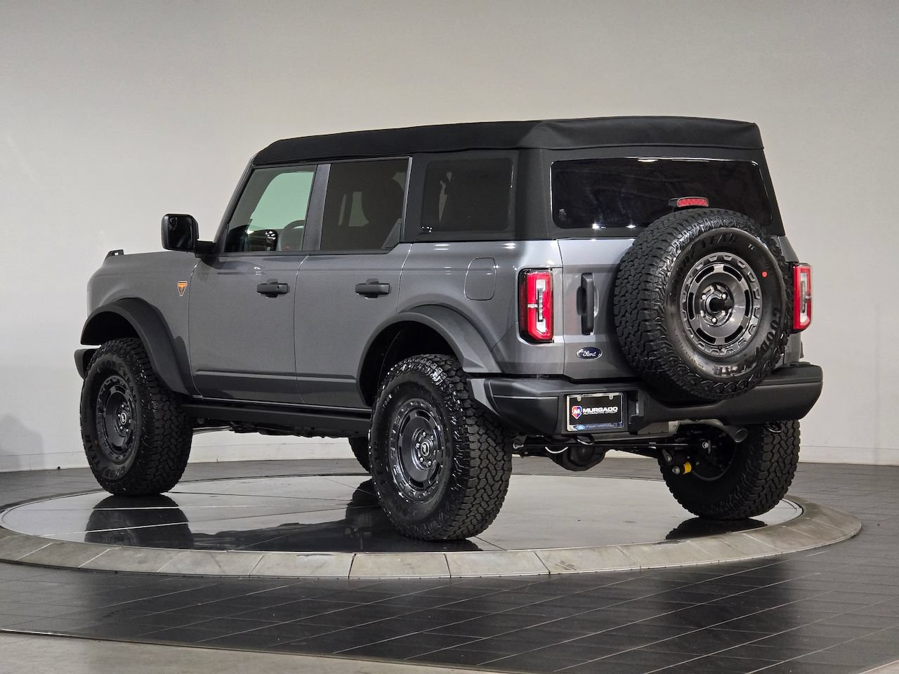 New 2025 Ford Bronco Badlands w/ Sasquatch Package AWD/4WD image 8