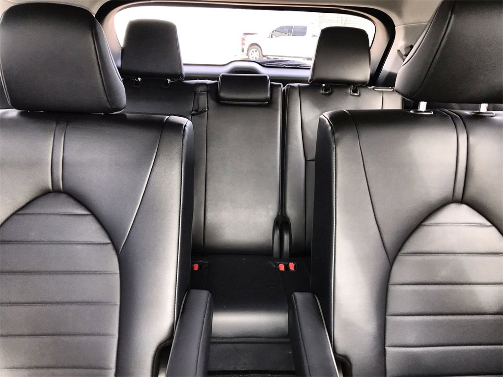 Used 2024 Toyota Highlander XLE image 24