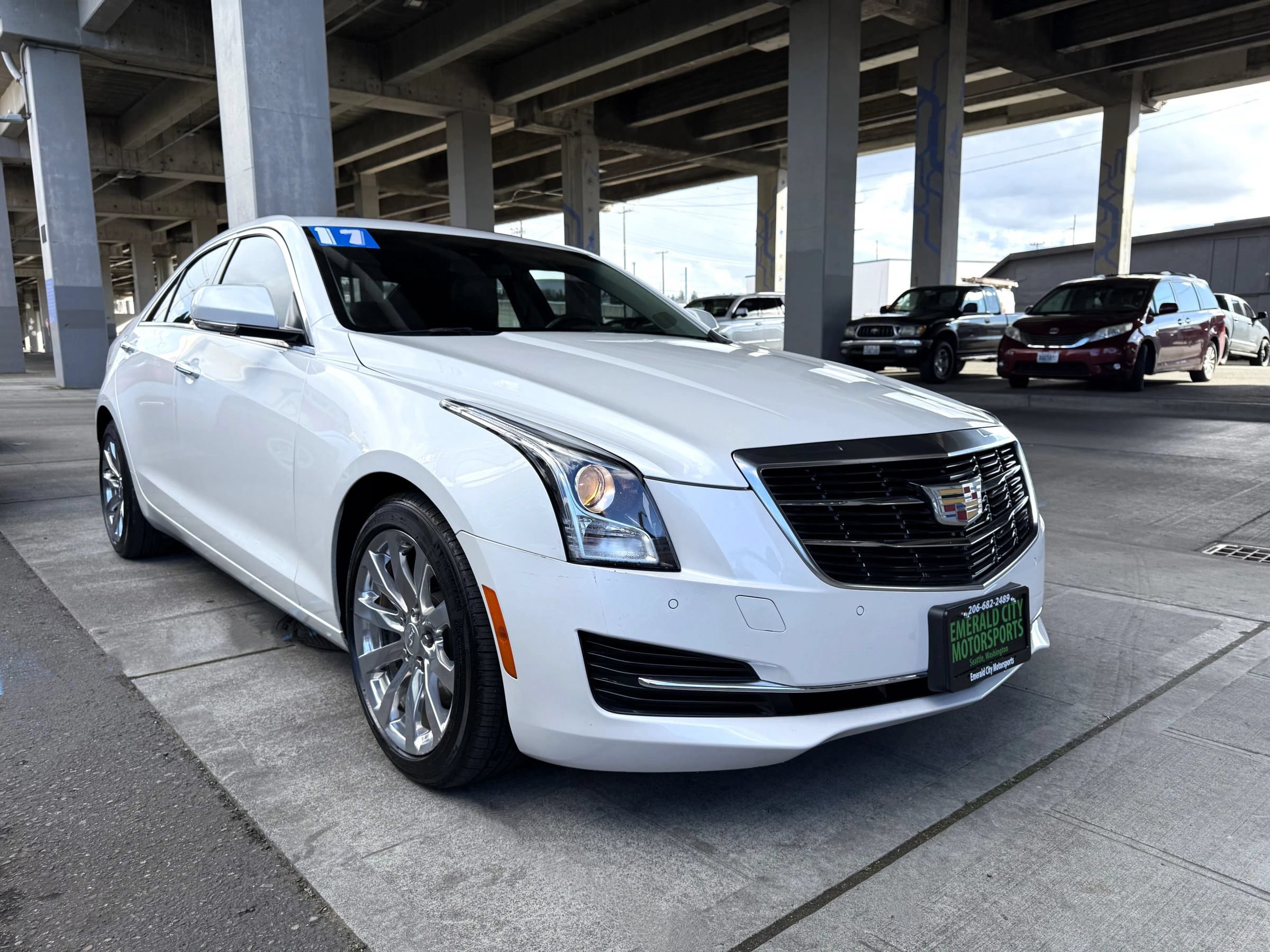 Used 2017 Cadillac ATS Luxury w/ Safety and Security Package RWD image 3