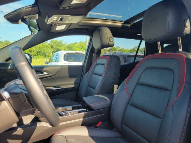 Used 2025 Chevrolet Equinox RS w/ Convenience Package III FWD image 13