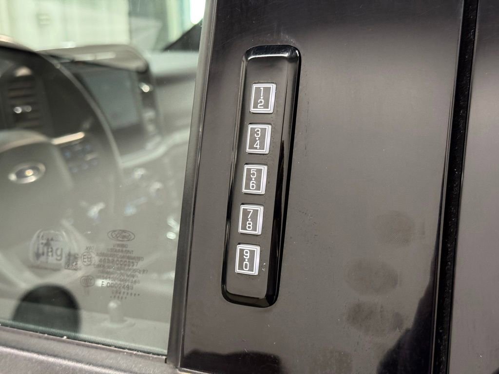 Used 2022 Ford F150 XLT w/ Equipment Group 302A High image 35