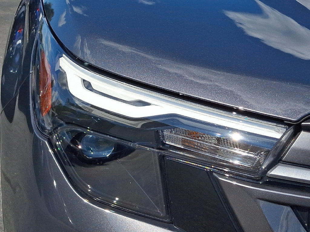 Certified 2025 Subaru Forester Premium AWD/4WD image 9