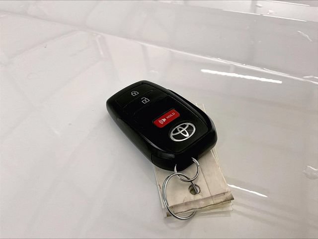Used 2024 Toyota Tacoma TRD Sport AWD/4WD image 9