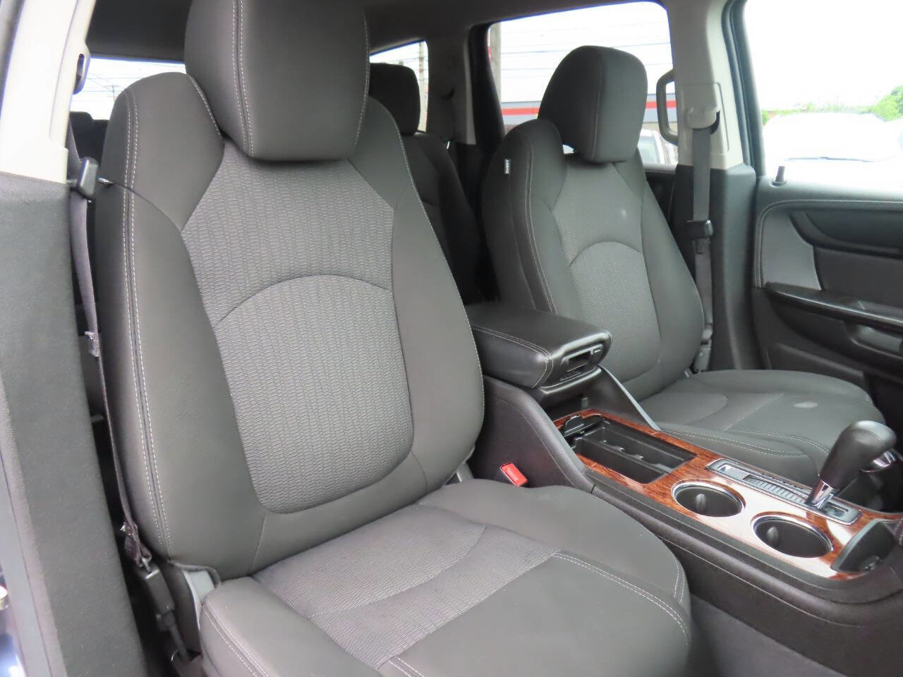 Used 2014 Chevrolet Traverse LT AWD/4WD image 39
