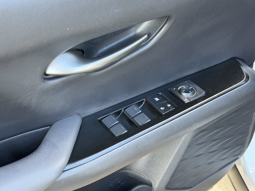 Used 2019 Lexus UX 250h w/ Premium Package AWD/4WD image 21