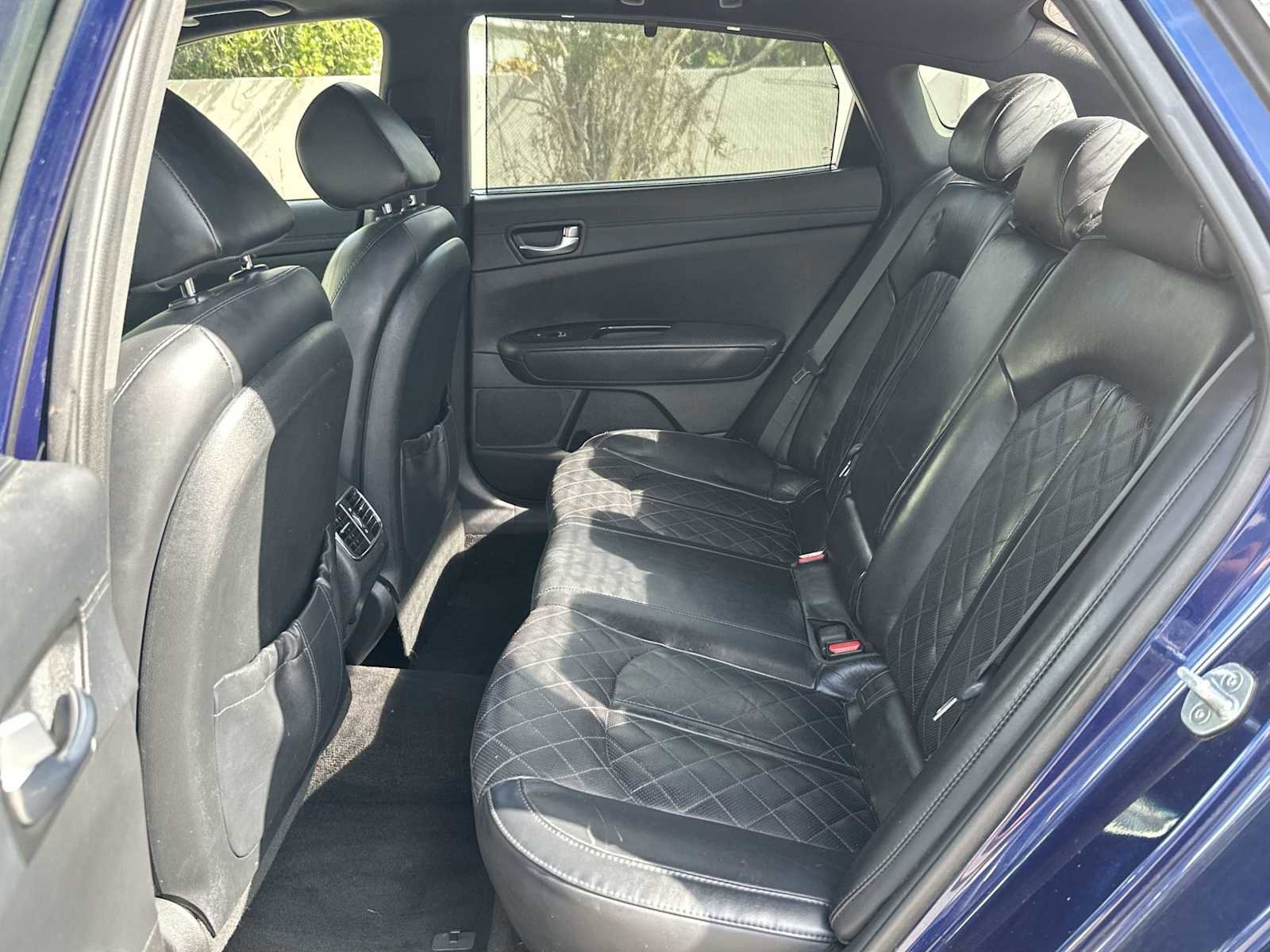 Used 2018 Kia Optima SX w/ Technology Package image 17