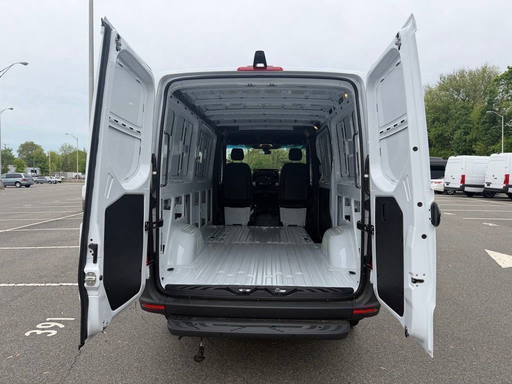 New 2026 Mercedes-Benz Sprinter 2500 image 6