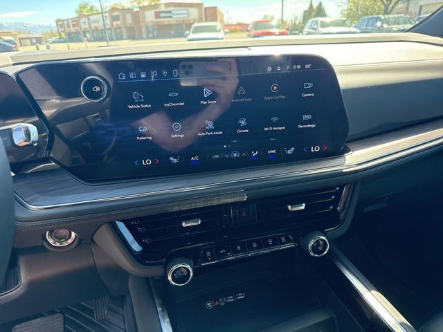 Used 2026 Chevrolet Tahoe Z71 w/ Comfort Package AWD/4WD image 20