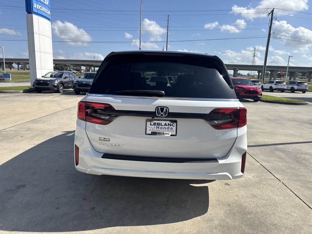 New 2026 Honda Odyssey EX-L image 5