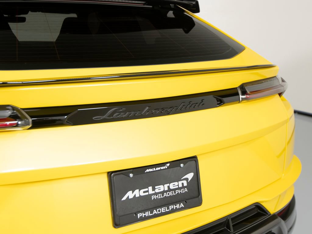 Used 2023 Lamborghini Urus Performante image 49