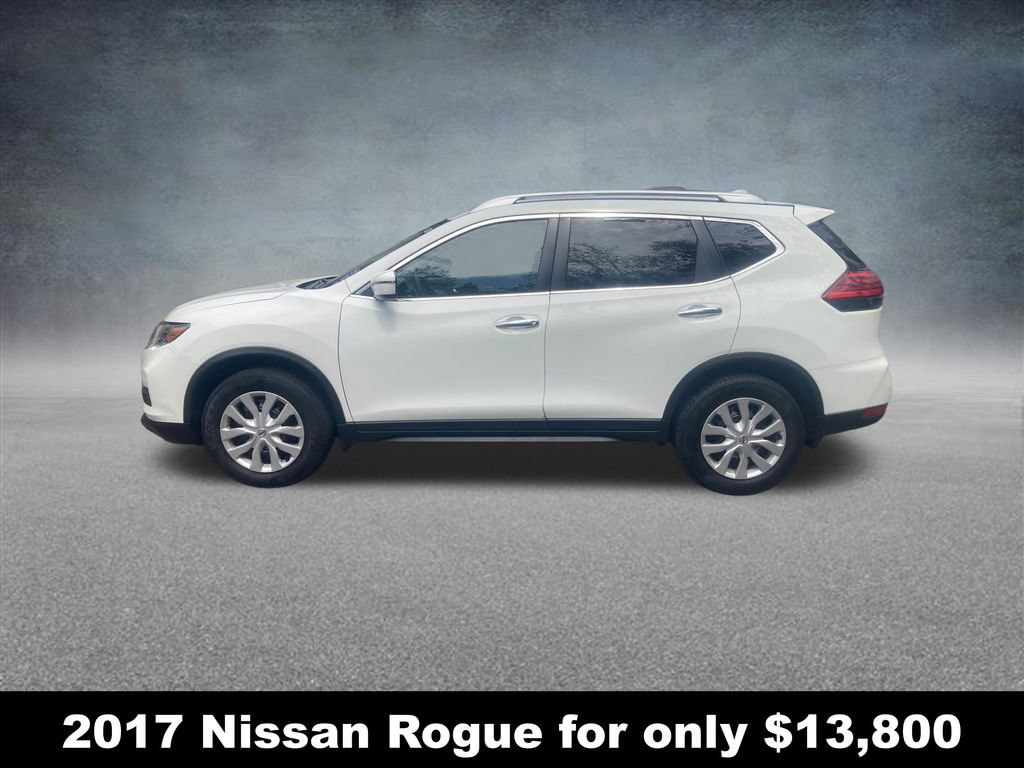 Used 2017 Nissan Rogue S w/ S Appearance Package AWD/4WD image 2