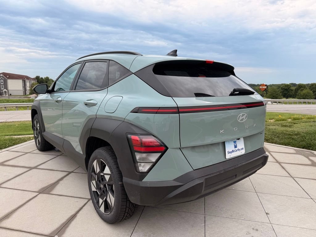 Used 2025 Hyundai Kona SEL AWD/4WD image 7