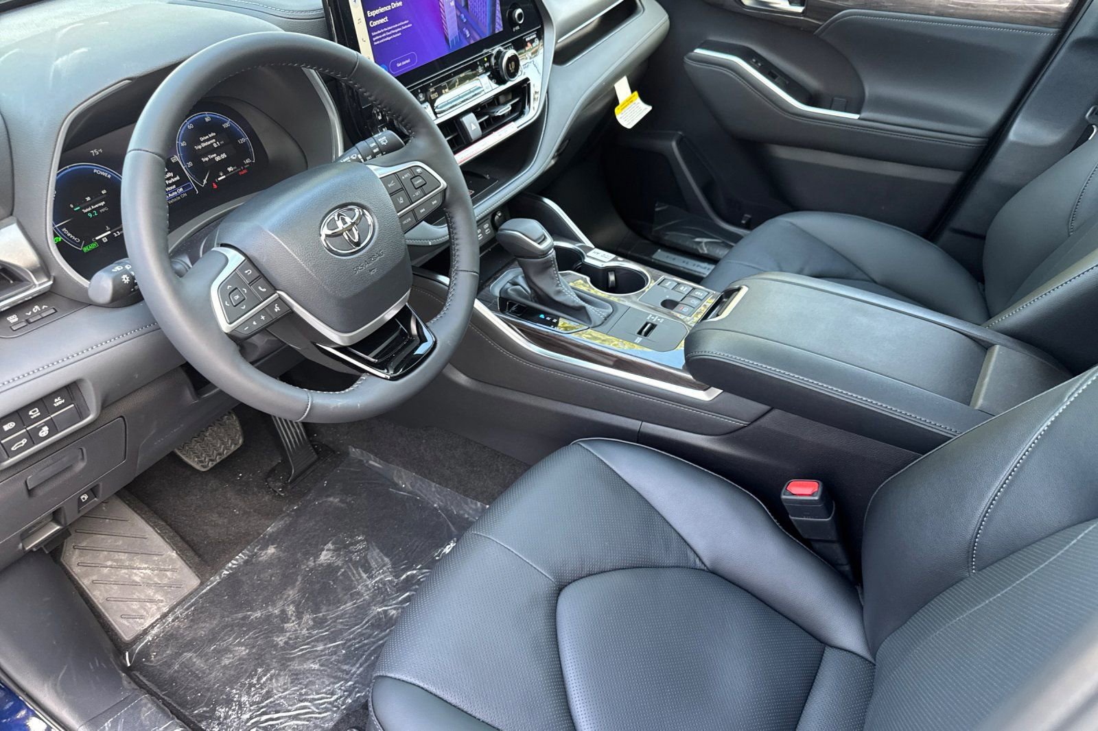 New 2026 Toyota Highlander Limited image 10