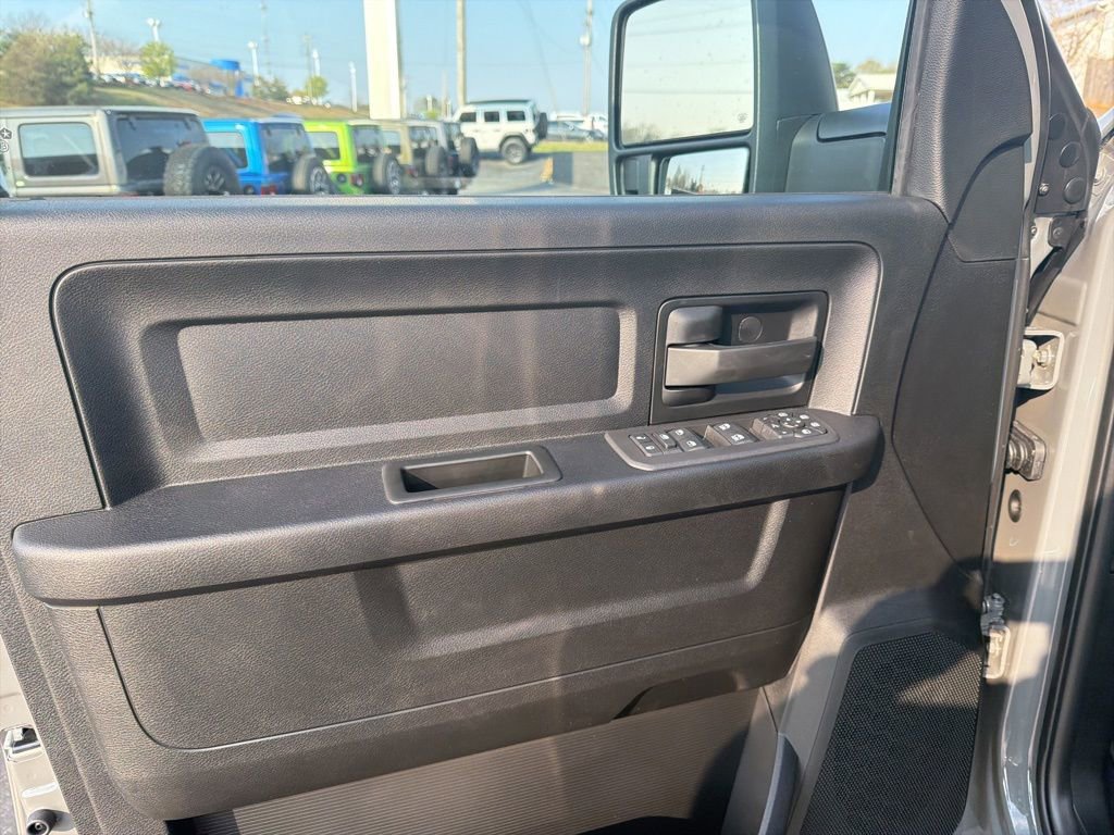 New 2026 RAM 2500 Tradesman AWD/4WD image 25