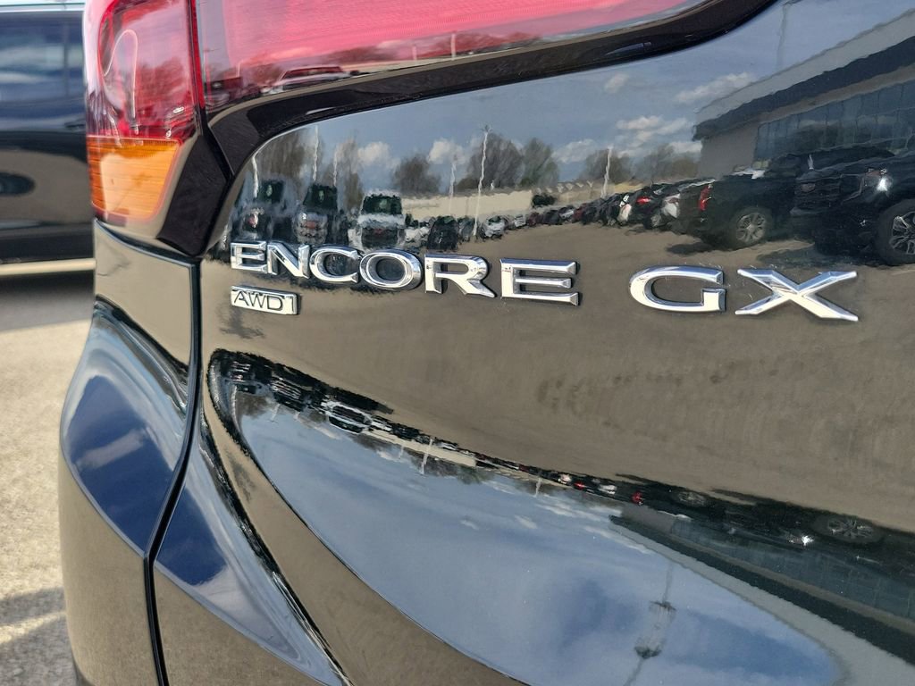 Used 2023 Buick Encore GX Essence w/ Experience Buick Package AWD/4WD image 7