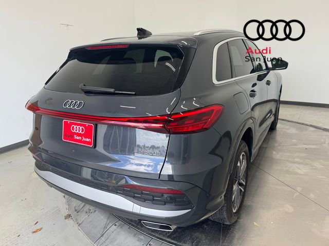 Used 2025 Audi Q5 Premium w/ Convenience Package AWD/4WD image 33