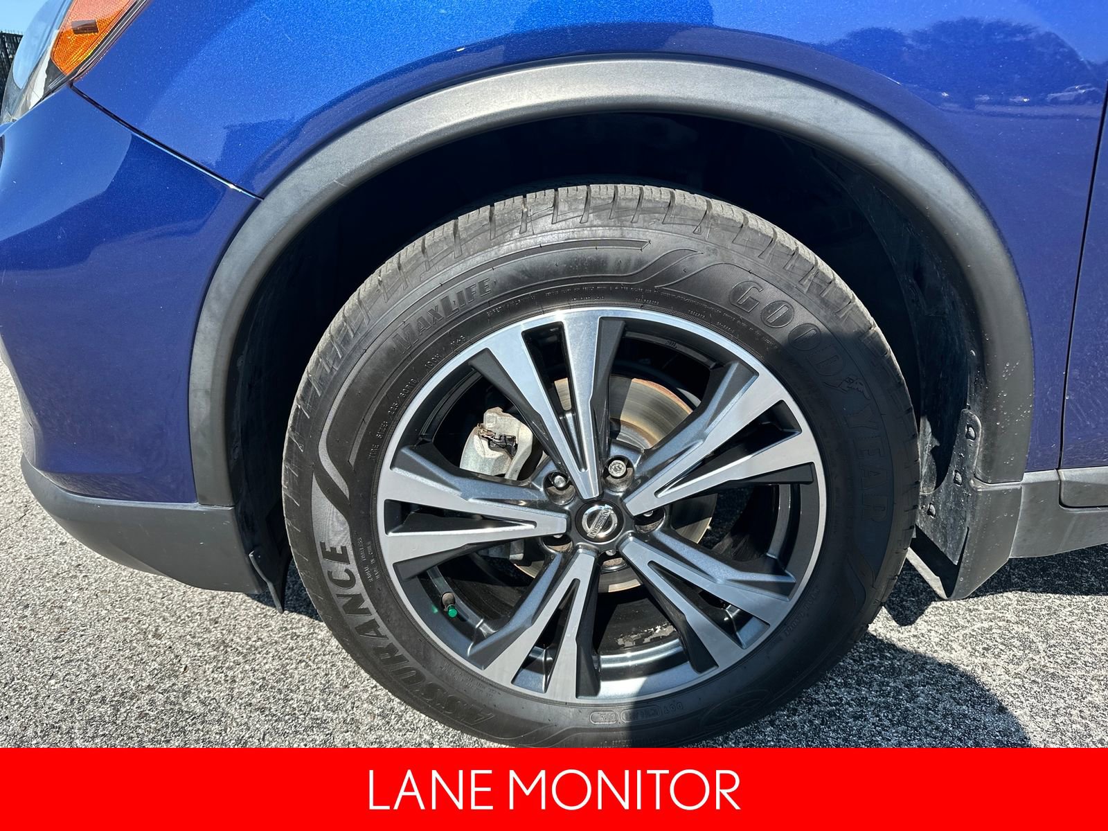 Used 2018 Nissan Rogue SL image 12