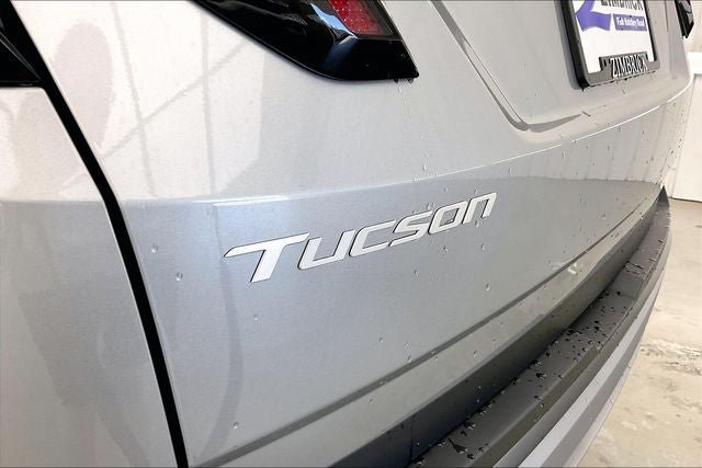 Certified 2025 Hyundai Tucson Limited AWD/4WD image 18