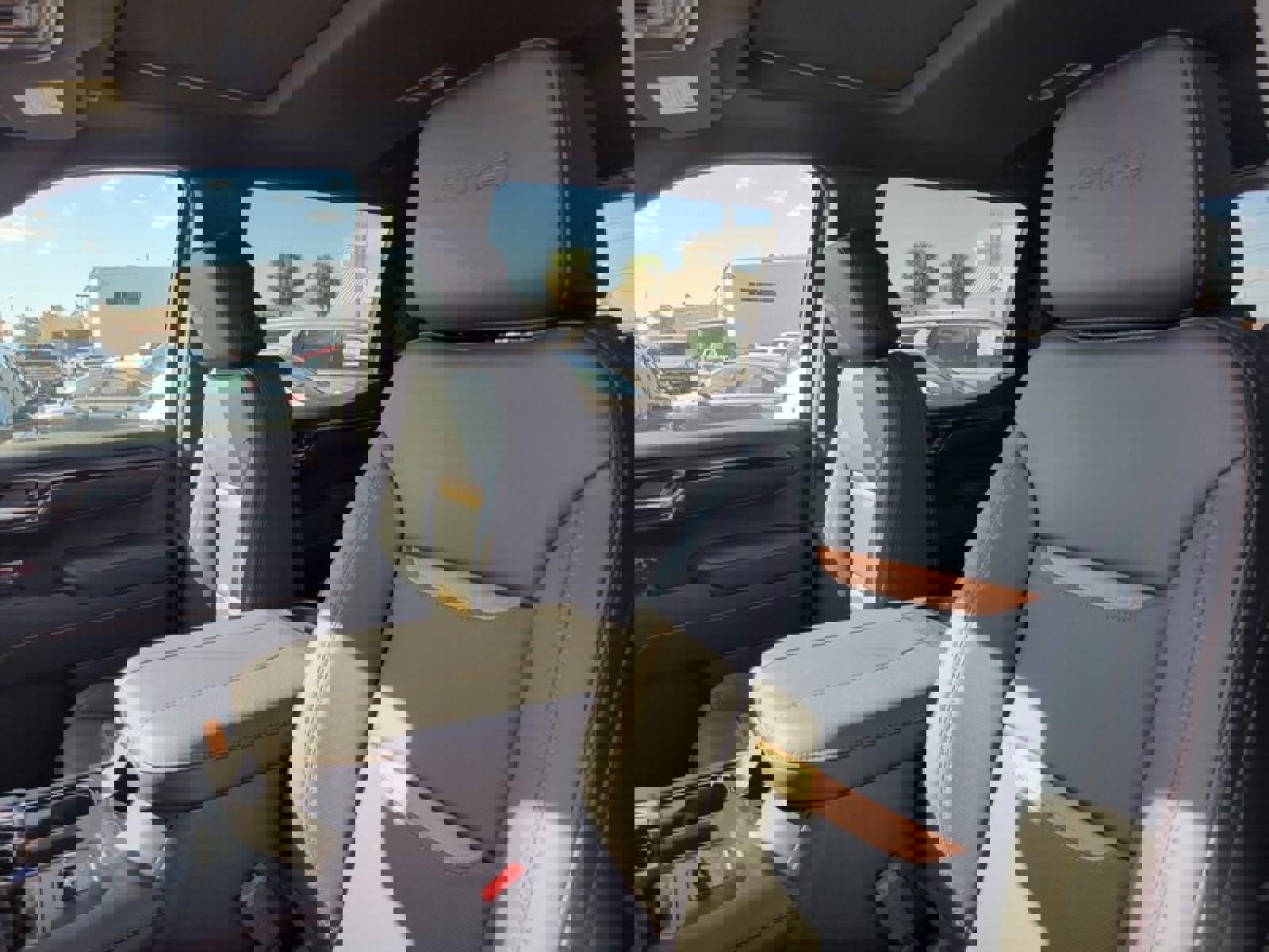 New 2026 GMC Sierra 1500 AT4 w/ AT4 Premium Package image 12