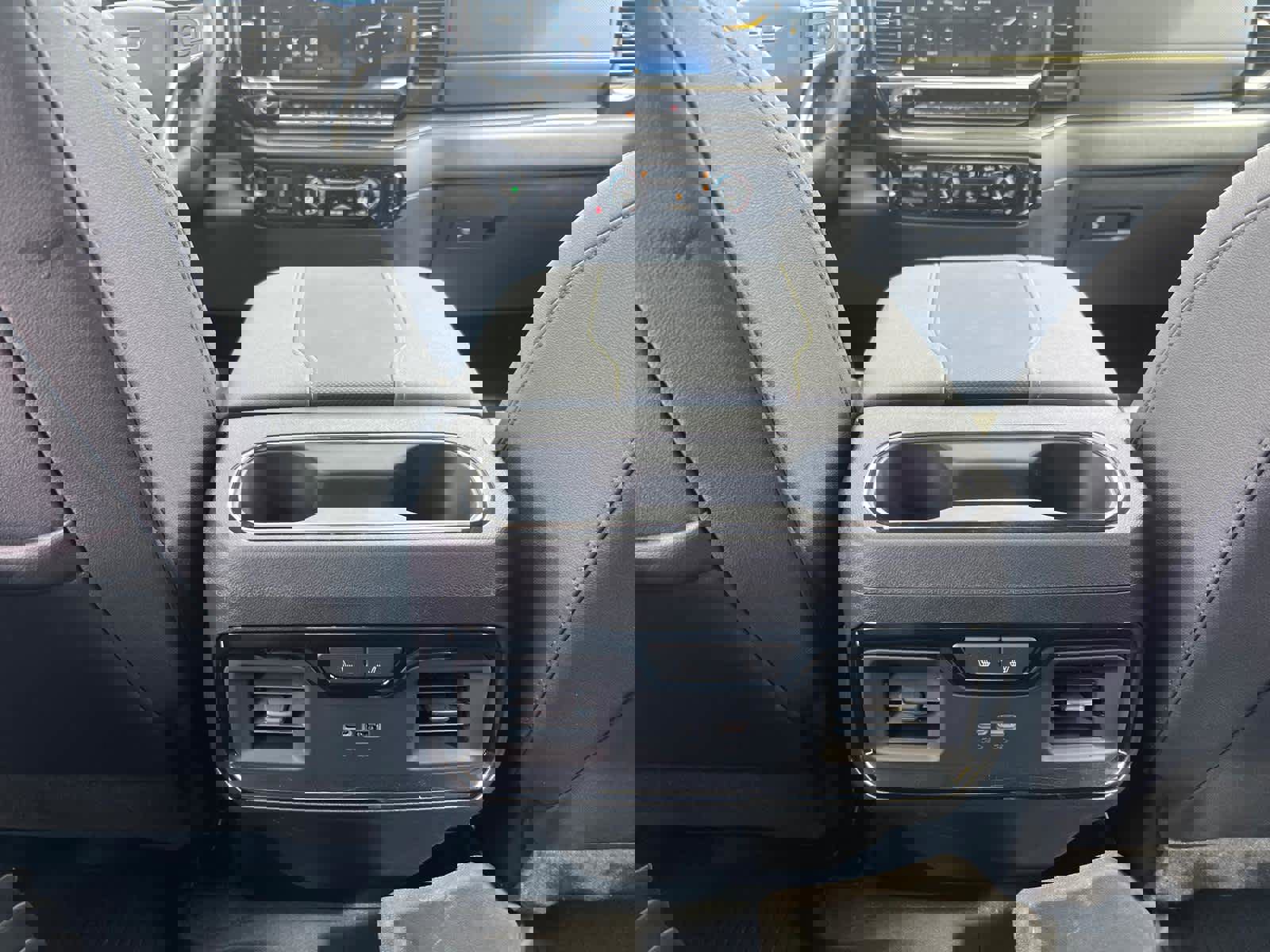 Certified 2024 Chevrolet Silverado 2500 ZR2 w/ Technology Package image 34