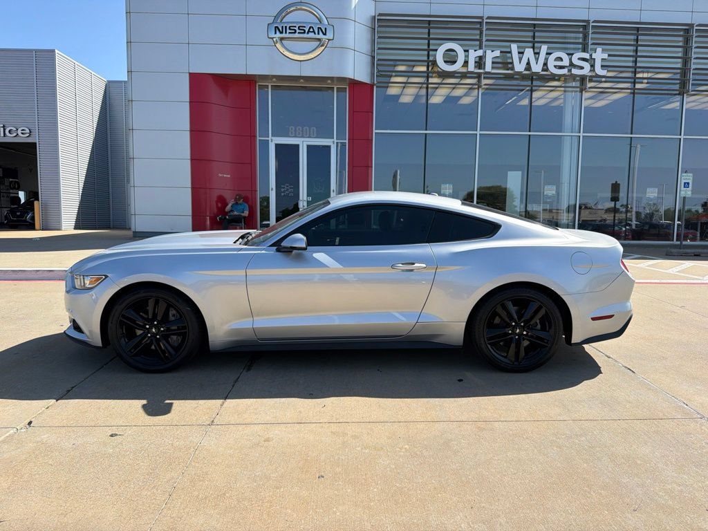Used 2017 Ford Mustang Premium w/ Ecoboost Performance Package RWD image 2