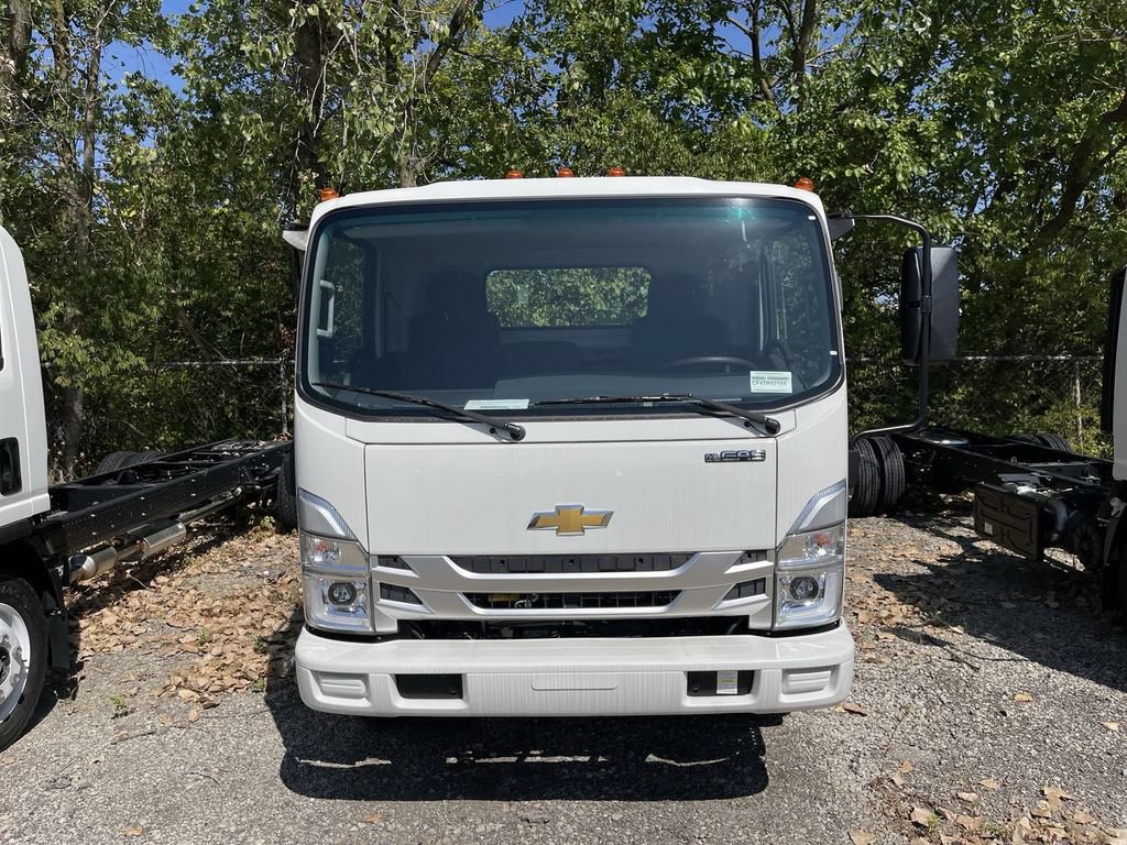 New 2024 Chevrolet Low Cab Forward 5500XG RWD image 5