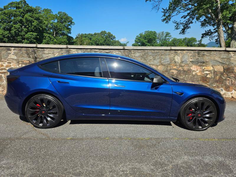 Used 2023 Tesla Model 3 Performance AWD/4WD image 9