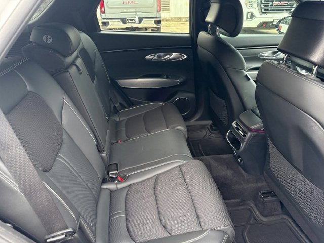 Used 2025 Genesis GV70 3.5T Sport AWD/4WD image 11