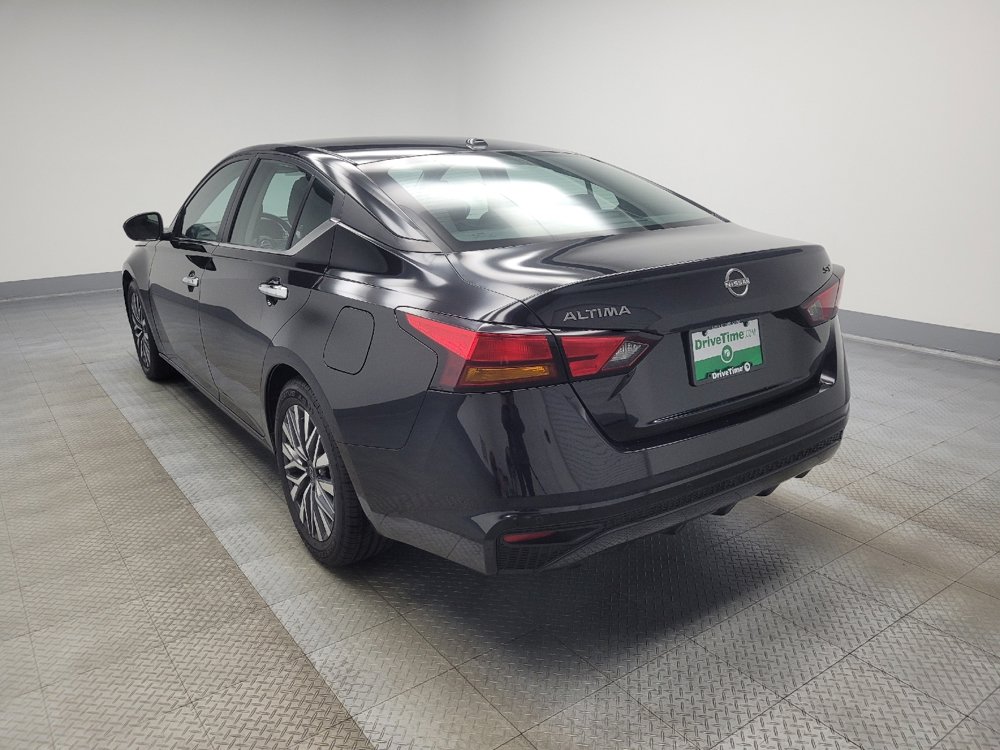 Used 2024 Nissan Altima 2.5 SV image 5