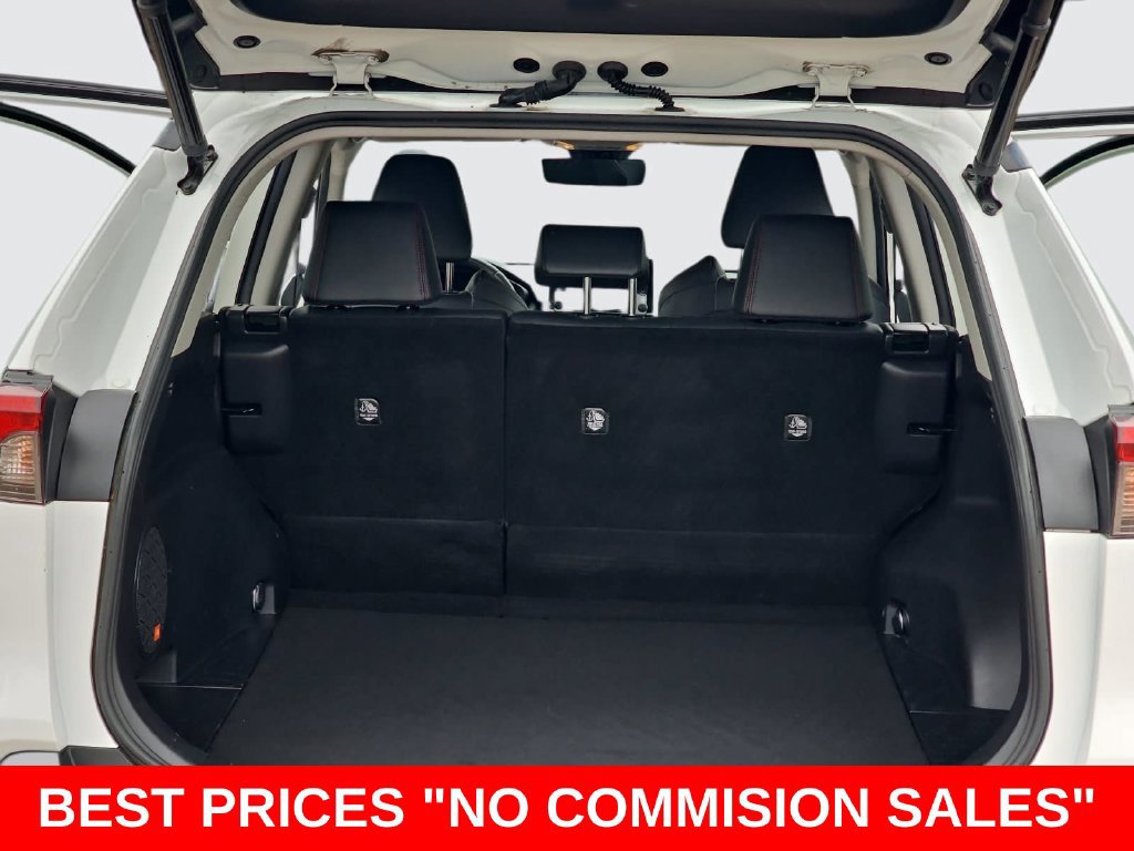 Used 2020 Toyota RAV4 TRD Off-Road AWD/4WD image 12