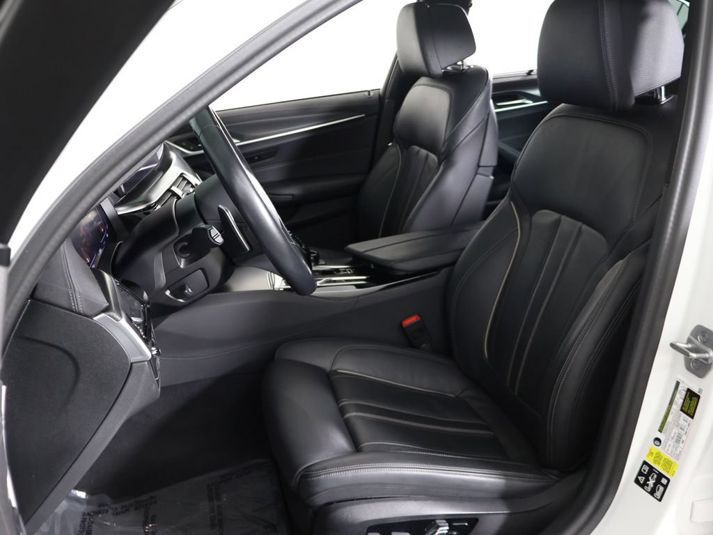 Used 2023 BMW M550i xDrive w/ Executive Package AWD/4WD image 33